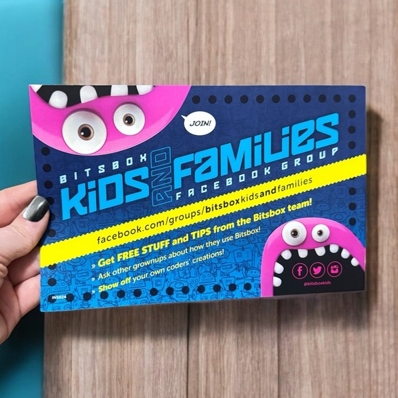 Bitsbox Coding Subscription Box #1 Starter Kit Kids Learn to Code Cards & Guides - Picture 8 of 16